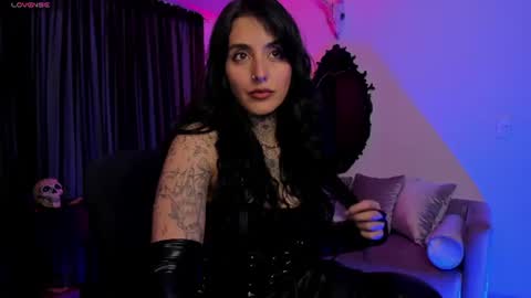 Snapshot of nasty_alice1 chatting on 13, 6, 2026 Goddess Alice online show from 13, 6, 2026