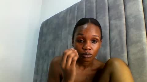Snapshot of nastydiva1 chatting on 7, 5, 2026 nastydiva1 online show from 7, 5, 2026