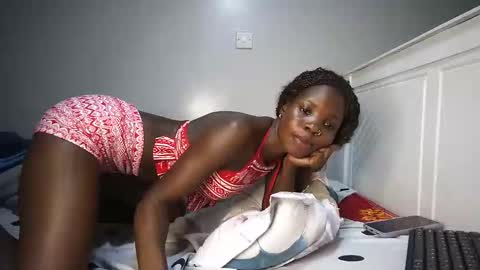 Snapshot of nastydorris chatting on 12, 10, 2025 nastydorris online show from 12, 10, 2025