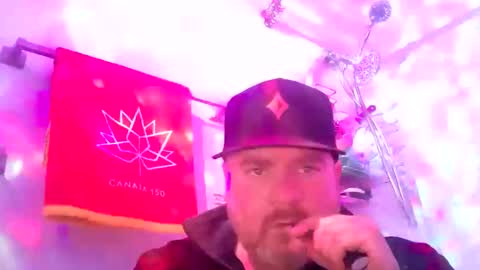 Snapshot of nastysubs69 chatting on 27, 12, 2024 nastysubs69 online show from 27, 12, 2024