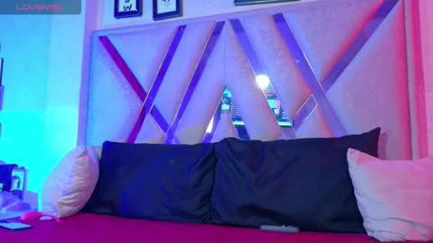 Snapshot of natacha_black00 chatting on 7, 11, 2025 Natacha black online show from 7, 11, 2025