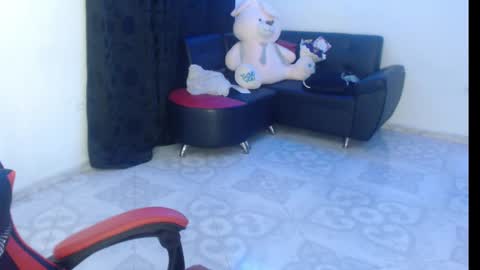 Nata Ramirez online show from 9, 2, 2025