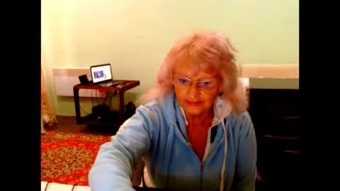 Snapshot of natali7634 chatting on 27, 9, 2025 natali online show from 27, 9, 2025