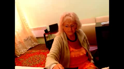 Snapshot of natali7634 chatting on 17, 10, 2025 natali online show from 17, 10, 2025