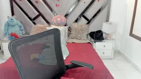 natalia5560 online show from 4, 11, 2025