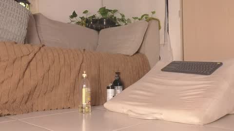 natalia_curlyx online show from 2, 12, 2024