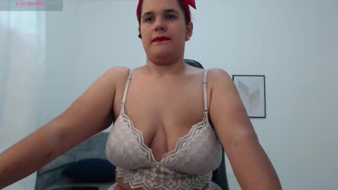 Nathalia online show from 12, 11, 2025
