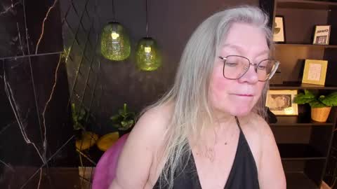 NataliCloud online show from 10, 4, 2026