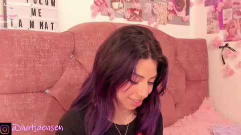 Snapshot of natalie_jaensen chatting on 28, 12, 2024 online show from 28, 12, 2024