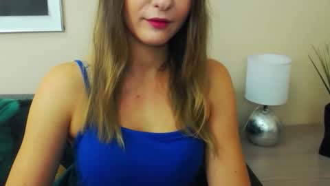 Snapshot of natalie_live chatting on 16, 12, 2025 NatalieSexy online show from 16, 12, 2025
