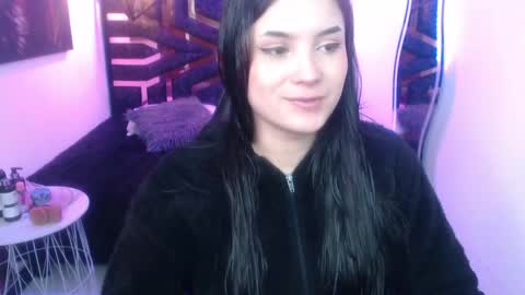natalie  online show from 18, 5, 2026