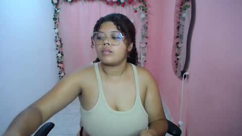 Snapshot of natalie_tits1 chatting on 2, 10, 2025 natalie_tits1 online show from 2, 10, 2025