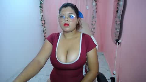 Snapshot of natalielabellex1 chatting on 11, 9, 2025 natalielabellex1 online show from 11, 9, 2025