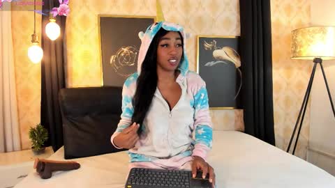 NATALIE online show from 4, 2, 2026