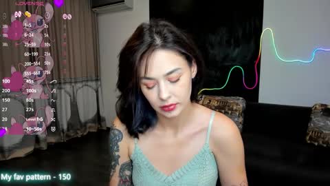 Snapshot of natalimillers chatting on 3, 10, 2025 Natali online show from 3, 10, 2025