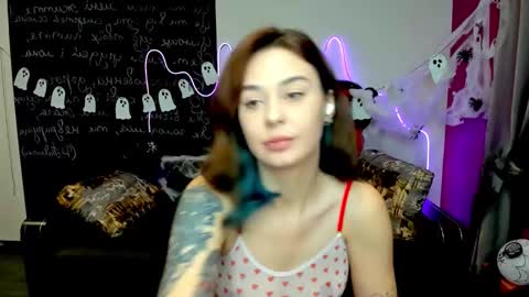 Snapshot of natalimillers chatting on 6, 11, 2025 Natali online show from 6, 11, 2025