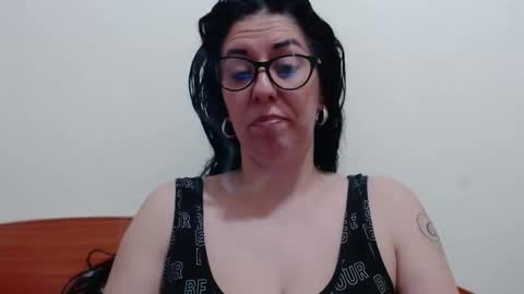 Snapshot of natally565656 chatting on 22, 4, 2026 natally online show from 22, 4, 2026