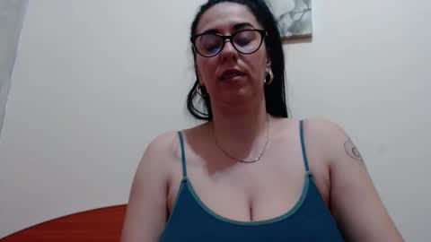 Snapshot of natally565656 chatting on 18, 5, 2026 natally online show from 18, 5, 2026