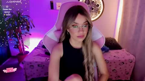 Snapshot of nataly_29 chatting on 14, 6, 2026 MissNatis online show from 14, 6, 2026
