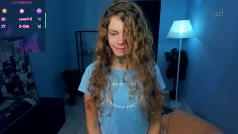 Natalie online show from 28, 9, 2025