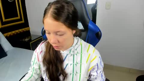 Nataly online show from 8, 3, 2025