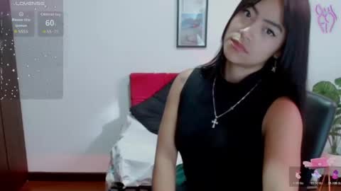 Snapshot of natalyescobar_lx chatting on 11, 11, 2025 Nataly Escobar online show from 11, 11, 2025