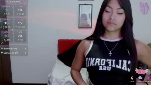 Snapshot of natalyescobar_lx chatting on 15, 11, 2025 Nataly Escobar online show from 15, 11, 2025