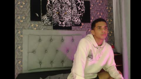 Natan online show from 12, 10, 2025