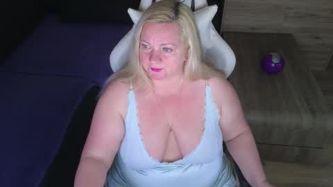 Snapshot of natascha1202 chatting on 3, 10, 2025 Natalli online show from 3, 10, 2025