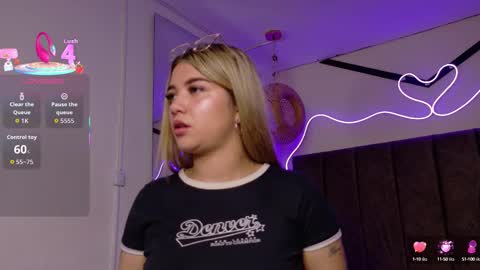 Natasha  online show from 28, 9, 2025