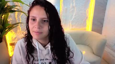 Snapshot of natasha__tp chatting on 2, 5, 2026 Natasha tp 1430- 2100 online show from 2, 5, 2026