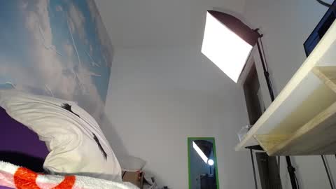 Natasha Bernett online show from 20, 12, 2024