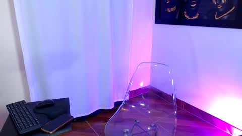 Natasha online show from 28, 10, 2025