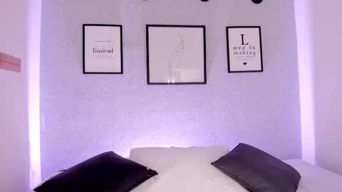 Snapshot of natasha_harpper chatting on 22, 12, 2025 Natasha online show from 22, 12, 2025