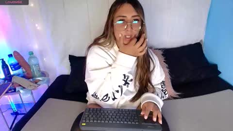 Natasha  online show from 23, 10, 2025