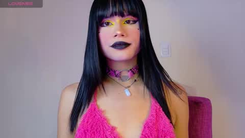 Natahsa  online show from 5, 10, 2025