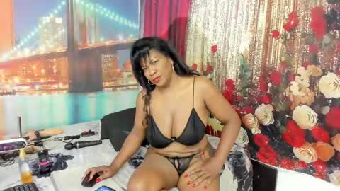 Snapshot of natashajimenez chatting on 7, 6, 2026 Natasha January 13 my Birthday online show from 7, 6, 2026