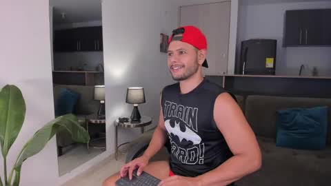 Snapshot of nate_ocean chatting on 22, 1, 2025 Nate Ocean online show from 22, 1, 2025