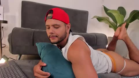 Snapshot of nate_ocean chatting on 1, 3, 2025 Nate Ocean online show from 1, 3, 2025