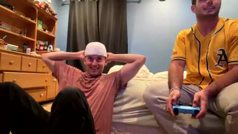 Snapshot of natetheexplorer chatting on 7, 7, 2026 natetheexplorer online show from 7, 7, 2026