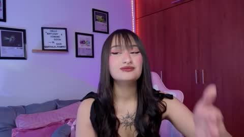 Snapshot of nathalia_ramirez_ chatting on 4, 2, 2026 Nathalia Ramirez online show from 4, 2, 2026