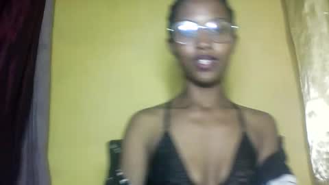 nathalie004 online show from 11, 9, 2025