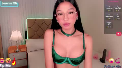   please follow me guyss online show from 22, 2, 2025