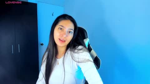 Nathalie online show from 23, 12, 2024