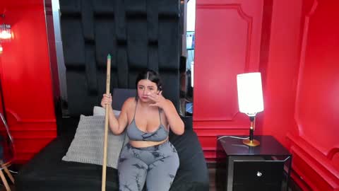 Snapshot of nathalie_rossel chatting on 12, 1, 2025 nathalie rossel online show from 12, 1, 2025