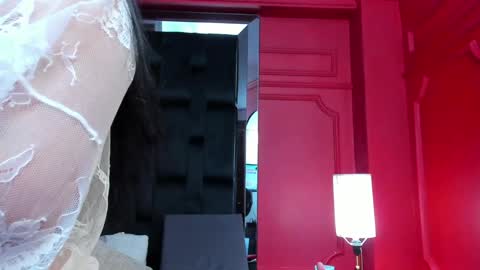 Snapshot of nathalie_rossel chatting on 15, 1, 2025 nathalie rossel online show from 15, 1, 2025