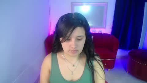 Snapshot of nathaly_low chatting on 26, 6, 2026 nathaly low online show from 26, 6, 2026