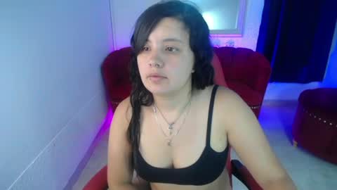 Snapshot of nathaly_low chatting on 2, 7, 2026 nathaly low online show from 2, 7, 2026