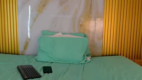 nathaly_matheo online show from 7, 1, 2026