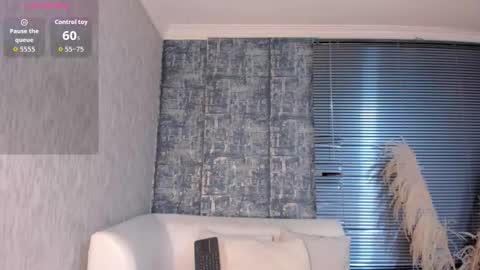        online show from 26, 2, 2026